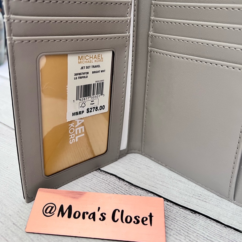 🦋Michael Kors Trifold Wallet - Picture 7 of 7